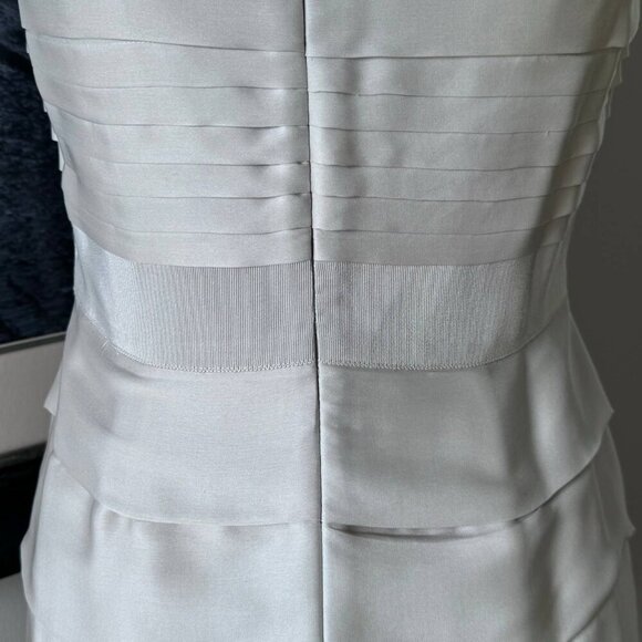 Banana Republic Beautiful Classy Tiered Silk Dress in Trending Tan Color.  Size - Picture 8 of 9